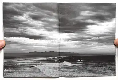 Sample page 24 for book "Anzenberger, Regina – Regina Anzenberger - The Australian Journey" Sample page 24 for book "Anzenberger, Regina – Regina Anzenberger - The Australian Journey"