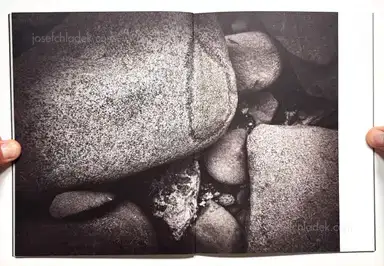 Sample page 18 for book "Anzenberger, Regina – Regina Anzenberger - The Australian Journey" Sample page 18 for book "Anzenberger, Regina – Regina Anzenberger - The Australian Journey"