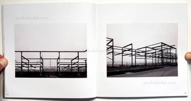 Sample page 9 for book "Zanni, Adriano – Adriano Zanni - Sequenze di Fabbrica" Sample page 9 for book "Zanni, Adriano – Adriano Zanni - Sequenze di Fabbrica"