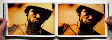 Sample page 13 for book Claudia Andujar &ndash; Genoc&iacute;dio do Yanomami