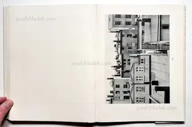 Sample page 19 for book "Renger-Patzsch, Albert – Albert Renger-Patzsch - Die Welt ist schön. Einhundert photographische Aufnahmen." Sample page 19 for book "Renger-Patzsch, Albert – Albert Renger-Patzsch - Die Welt ist schön. Einhundert photographische Aufnahmen."