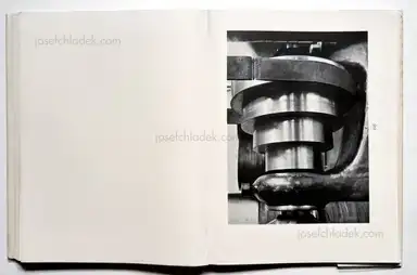 Sample page 18 for book "Renger-Patzsch, Albert – Albert Renger-Patzsch - Die Welt ist schön. Einhundert photographische Aufnahmen." Sample page 18 for book "Renger-Patzsch, Albert – Albert Renger-Patzsch - Die Welt ist schön. Einhundert photographische Aufnahmen."