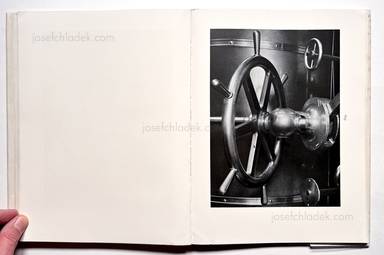 Sample page 35 for book Albert  Renger-Patzsch &ndash; Die Welt ist sch&ouml;n. Einhundert photographische Aufnahmen.