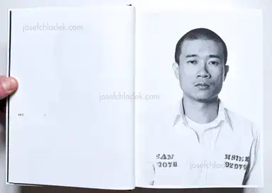 Sample page 24 for book "Hsieh, Tehching – Tehching Hsieh - One Year Performance 1978–1979" Sample page 24 for book "Hsieh, Tehching – Tehching Hsieh - One Year Performance 1978–1979"