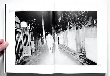 Sample page 27 for book "Moriyama, Daido – Daido Moriyama - Farewell Photography (English Version - 2019 Reprint)" Sample page 27 for book "Moriyama, Daido – Daido Moriyama - Farewell Photography (English Version - 2019 Reprint)"