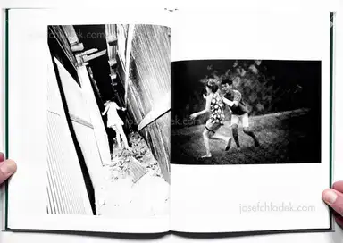 Sample page 10 for book "Moriyama, Daido – Daido Moriyama - A Hunter (English Version - 2019 Reprint)" Sample page 10 for book "Moriyama, Daido – Daido Moriyama - A Hunter (English Version - 2019 Reprint)"