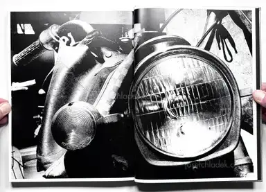 Sample page 28 for book "Moriyama, Daido – Daido Moriyama - Ligh and Shadow (English Version - 2019 Reprint)" Sample page 28 for book "Moriyama, Daido – Daido Moriyama - Ligh and Shadow (English Version - 2019 Reprint)"