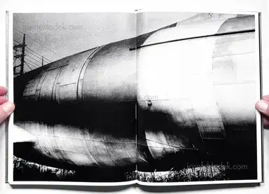 Sample page 21 for book "Moriyama, Daido – Daido Moriyama - Ligh and Shadow (English Version - 2019 Reprint)" Sample page 21 for book "Moriyama, Daido – Daido Moriyama - Ligh and Shadow (English Version - 2019 Reprint)"