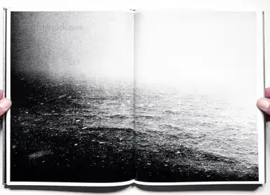 Sample page 8 for book "Moriyama, Daido – Daido Moriyama - Ligh and Shadow (English Version - 2019 Reprint)" Sample page 8 for book "Moriyama, Daido – Daido Moriyama - Ligh and Shadow (English Version - 2019 Reprint)"