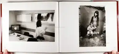 Sample page 2 for book "Clement, Krass – Krass Clement - Af en bys breve. Fotografier fra Lissabon" Sample page 2 for book "Clement, Krass – Krass Clement - Af en bys breve. Fotografier fra Lissabon"