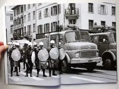 Sample page 7 for book "Heussler, Olivia – Olivia Heussler - Zürich, Sommer 1980" Sample page 7 for book "Heussler, Olivia – Olivia Heussler - Zürich, Sommer 1980"