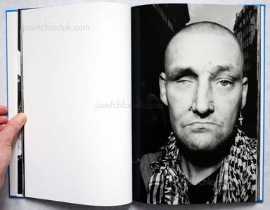 Sample page 8 for book "Gilden, Bruce – Bruce Gilden - A Complete Examination of Middlesex" Sample page 8 for book "Gilden, Bruce – Bruce Gilden - A Complete Examination of Middlesex"