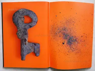 Sample page 1 for book "Amc2, Archive of Modern Conflict – Amc2 journal Issue 2" Sample page 1 for book "Amc2, Archive of Modern Conflict – Amc2 journal Issue 2"