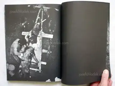 Sample page 2 for book "Halil (Ed.) – Halil (Ed.) - A Cloud of Black Smoke. Photographs of Turkey 1968-72" Sample page 2 for book "Halil (Ed.) – Halil (Ed.) - A Cloud of Black Smoke. Photographs of Turkey 1968-72"