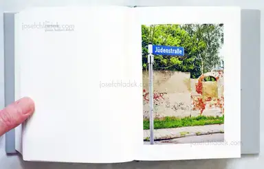 Sample page 1 for book "Hiller, Susan – Susan Hiller - The J Street Project" Sample page 1 for book "Hiller, Susan – Susan Hiller - The J Street Project"