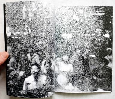 Sample page 8 for book "Nakafuji, Takehiko – Takehiko Nakafuji - Night Crawler 1995 2010" Sample page 8 for book "Nakafuji, Takehiko – Takehiko Nakafuji - Night Crawler 1995 2010"