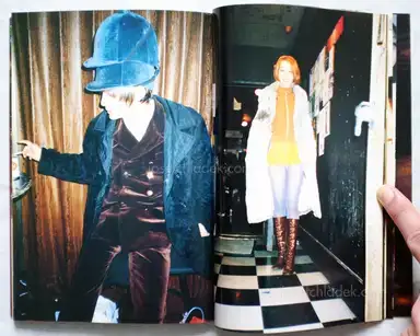 Sample page 12 for book "Hiromix – Hiromix - Girls Blue (ロッキングオン ヒロミックス)" Sample page 12 for book "Hiromix – Hiromix - Girls Blue (ロッキングオン ヒロミックス)"