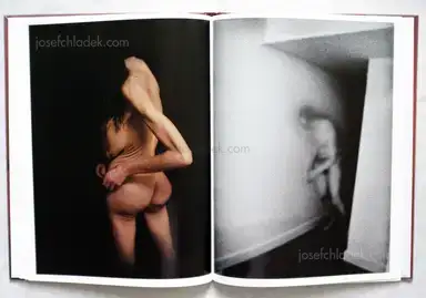 Sample page 2 for book "D'Agata, Antoine – Antoine D'Agata - Stigma" Sample page 2 for book "D'Agata, Antoine – Antoine D'Agata - Stigma"