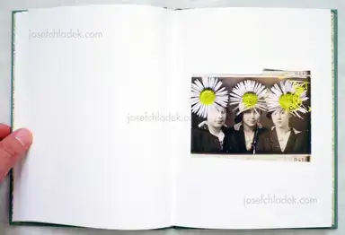 Sample page 7 for book "Borissova, Julia – Julia Borissova - Running to the Edge" Sample page 7 for book "Borissova, Julia – Julia Borissova - Running to the Edge"