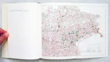 Sample page 25 for book "Degiorgis, Nicoló – Nicoló Degiorgis - Hidden Islam" Sample page 25 for book "Degiorgis, Nicoló – Nicoló Degiorgis - Hidden Islam"