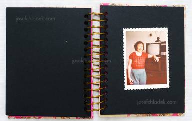 Sample page 3 for book "Kessels, Erik & Suavin, Thomas (Ed.) – Thomas Sauvin & Erik Kessels - ME TV" Sample page 3 for book "Kessels, Erik & Suavin, Thomas (Ed.) – Thomas Sauvin & Erik Kessels - ME TV"