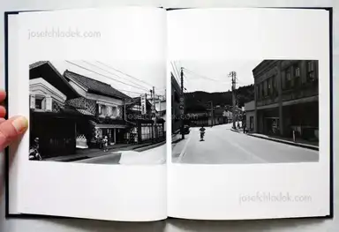 Sample page 8 for book "Onaka, Koji – Koji Onaka - Umimachi" Sample page 8 for book "Onaka, Koji – Koji Onaka - Umimachi"