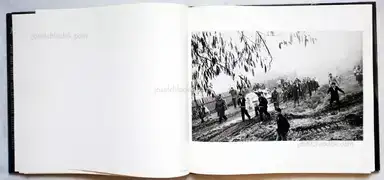 Sample page 9 for book "Koudelka, Josef – Josef Koudelka - Gypsies" Sample page 9 for book "Koudelka, Josef – Josef Koudelka - Gypsies"