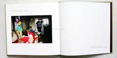 Sample page 1 for book "van Manen, Bertien – Bertien van Manen - Moonshine" Sample page 1 for book "van Manen, Bertien – Bertien van Manen - Moonshine"