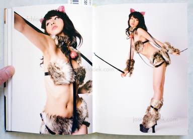 Sample page 6 for book  Yuji Susaki – Cosplay made in Japan