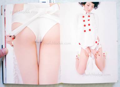 Sample page 8 for book  Yuji Susaki – Cosplay made in Japan