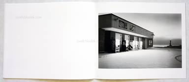 Sample page 7 for book  Eiji Ohashi – Roadside Lights