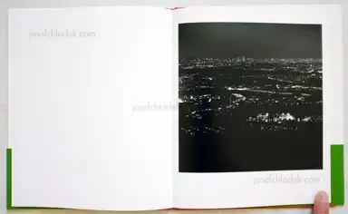 Sample page 1 for book "Hirabayashi, Tatsuya – Tatsuya Hirabayashi - Mt.Takao - Mountain of spirit 高尾山~霊気満山~" Sample page 1 for book "Hirabayashi, Tatsuya – Tatsuya Hirabayashi - Mt.Takao - Mountain of spirit 高尾山~霊気満山~"