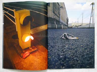 Sample page 3 for book  Koji Ishii – „The flowers of 5 fingers“ in town are in bloom