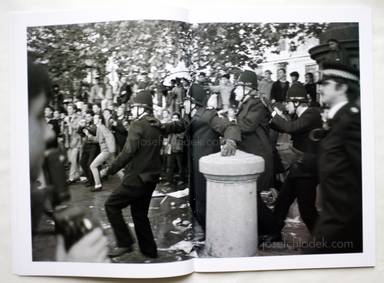 Sample page 25 for book "Waplington, Nick – Nick Waplington - Made Glorious Summer" Sample page 25 for book "Waplington, Nick – Nick Waplington - Made Glorious Summer"