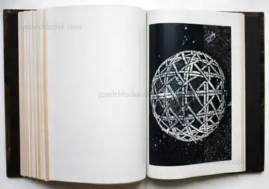 Sample page 4 for book "Yamawaki, Toshitsugu – Toshitsugu Yamawaki - Berlin / Deep in Thought" Sample page 4 for book "Yamawaki, Toshitsugu – Toshitsugu Yamawaki - Berlin / Deep in Thought"