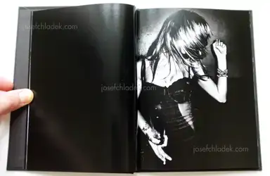 Sample page 13 for book "Arocha, Rafael – Rafael Arocha - Medianoche" Sample page 13 for book "Arocha, Rafael – Rafael Arocha - Medianoche"