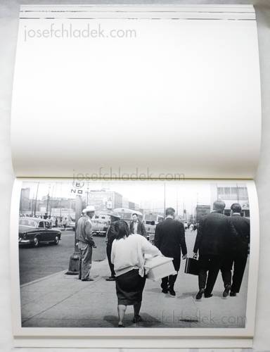 Sample page 8 for book "Metinides, Enrique – Enrique Metinides - Series" Sample page 8 for book "Metinides, Enrique – Enrique Metinides - Series"