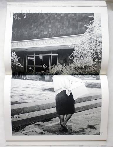 Sample page 7 for book "Metinides, Enrique – Enrique Metinides - Series" Sample page 7 for book "Metinides, Enrique – Enrique Metinides - Series"