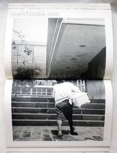 Sample page 6 for book "Metinides, Enrique – Enrique Metinides - Series" Sample page 6 for book "Metinides, Enrique – Enrique Metinides - Series"