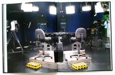 Sample page 8 for book "Seawright, Paul – Paul Seawright - Things Left Unsaid" Sample page 8 for book "Seawright, Paul – Paul Seawright - Things Left Unsaid"