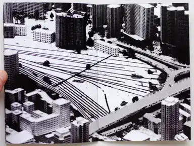 Sample page 1 for book "Reed, Phillip – Phillip Reed - Signs of Life" Sample page 1 for book "Reed, Phillip – Phillip Reed - Signs of Life"