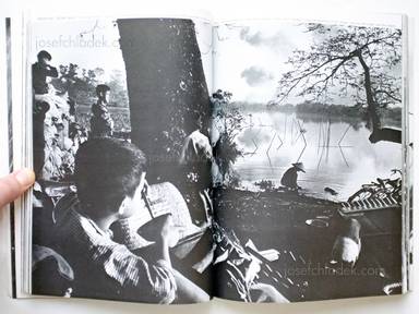 Sample page 9 for book "Griffiths, Philip Jones – Philip Jones Griffiths - Vietnam Inc." Sample page 9 for book "Griffiths, Philip Jones – Philip Jones Griffiths - Vietnam Inc."