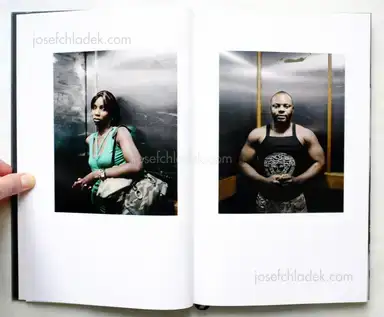 Sample page 28 for book "Subotzky, Mikhael & Waterhouse, Patrick – Mikhael Subotzky & Patrick Waterhouse - Ponte City" Sample page 28 for book "Subotzky, Mikhael & Waterhouse, Patrick – Mikhael Subotzky & Patrick Waterhouse - Ponte City"