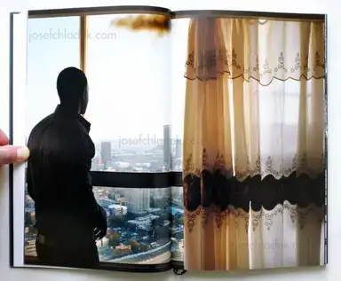 Sample page 26 for book "Subotzky, Mikhael & Waterhouse, Patrick – Mikhael Subotzky & Patrick Waterhouse - Ponte City" Sample page 26 for book "Subotzky, Mikhael & Waterhouse, Patrick – Mikhael Subotzky & Patrick Waterhouse - Ponte City"