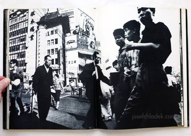 Sample page 15 for book  William Klein – Tokio