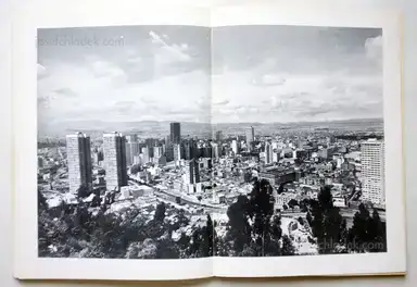 Sample page 1 for book "Kretz, Perry / Winter, Rolf – Perry Kretz / Rolf Winter - Die kleinen Banditen von Bogota" Sample page 1 for book "Kretz, Perry / Winter, Rolf – Perry Kretz / Rolf Winter - Die kleinen Banditen von Bogota"