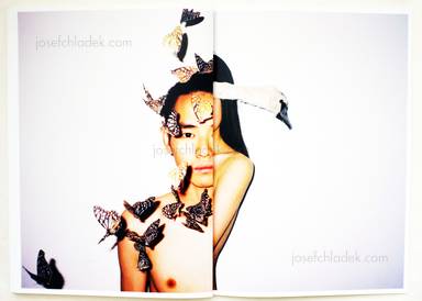 Sample page 16 for book  Ren Hang &ndash; 野生 (&lsquo;Wild&rsquo;)