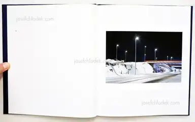 Sample page 10 for book "Richardson, Stuart – Stuart Richardson - Sodium Sun / Natríum Sól" Sample page 10 for book "Richardson, Stuart – Stuart Richardson - Sodium Sun / Natríum Sól"