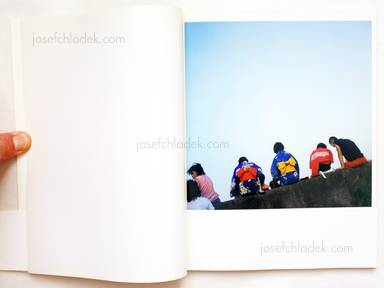 Sample page 14 for book "Kawauchi, Rinko – Rinko Kawauchi - Hanabi (川内倫子 花火)" Sample page 14 for book "Kawauchi, Rinko – Rinko Kawauchi - Hanabi (川内倫子 花火)"