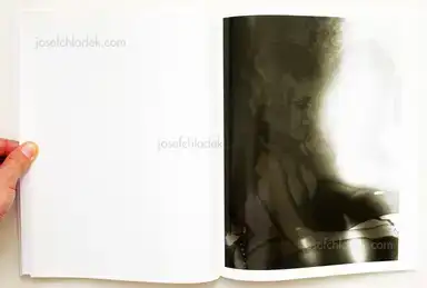 Sample page 8 for book "Braeckman, Dirk – Dirk Braeckman - Sisyphe" Sample page 8 for book "Braeckman, Dirk – Dirk Braeckman - Sisyphe"